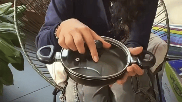 Batería Cocina Ollas 13 Piezas Utensilio + Libro de Cocina con Más de 900 Recetas